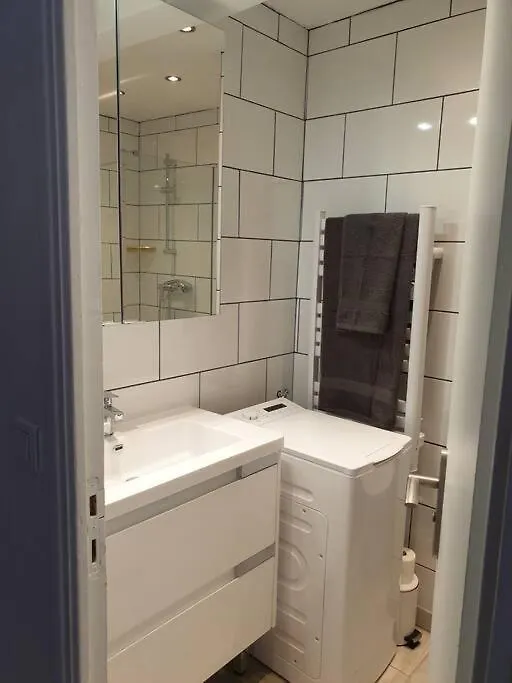 Appartement petit coin ensoleillé à Beausoleil